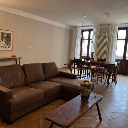 Casa Piazza Del Campanon